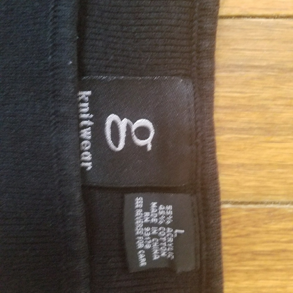 Sweater - Picture 3 of 3